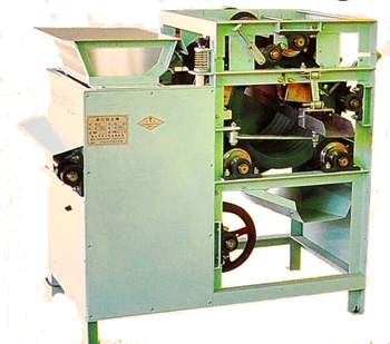 Peanut Peeler Machine
